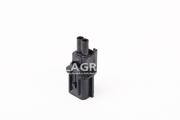 HP285-02021 2 hole female TWP Series connector CAG7024-0.6-11